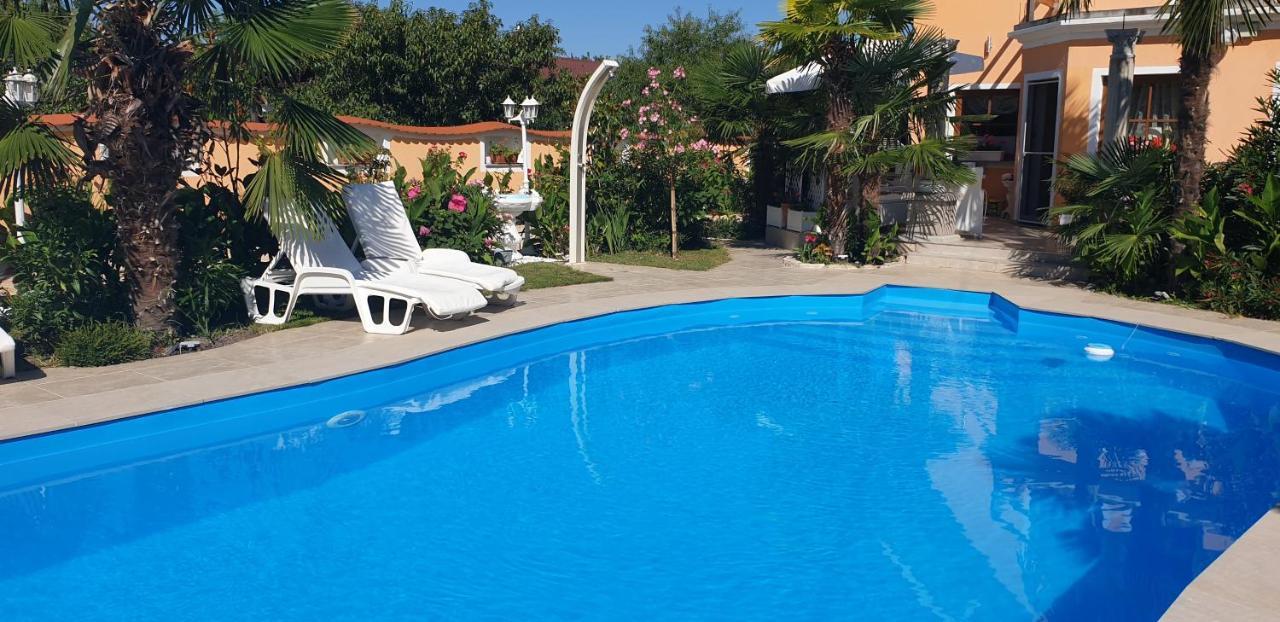 Paradise-Garden-Zamárdi Exterior photo
